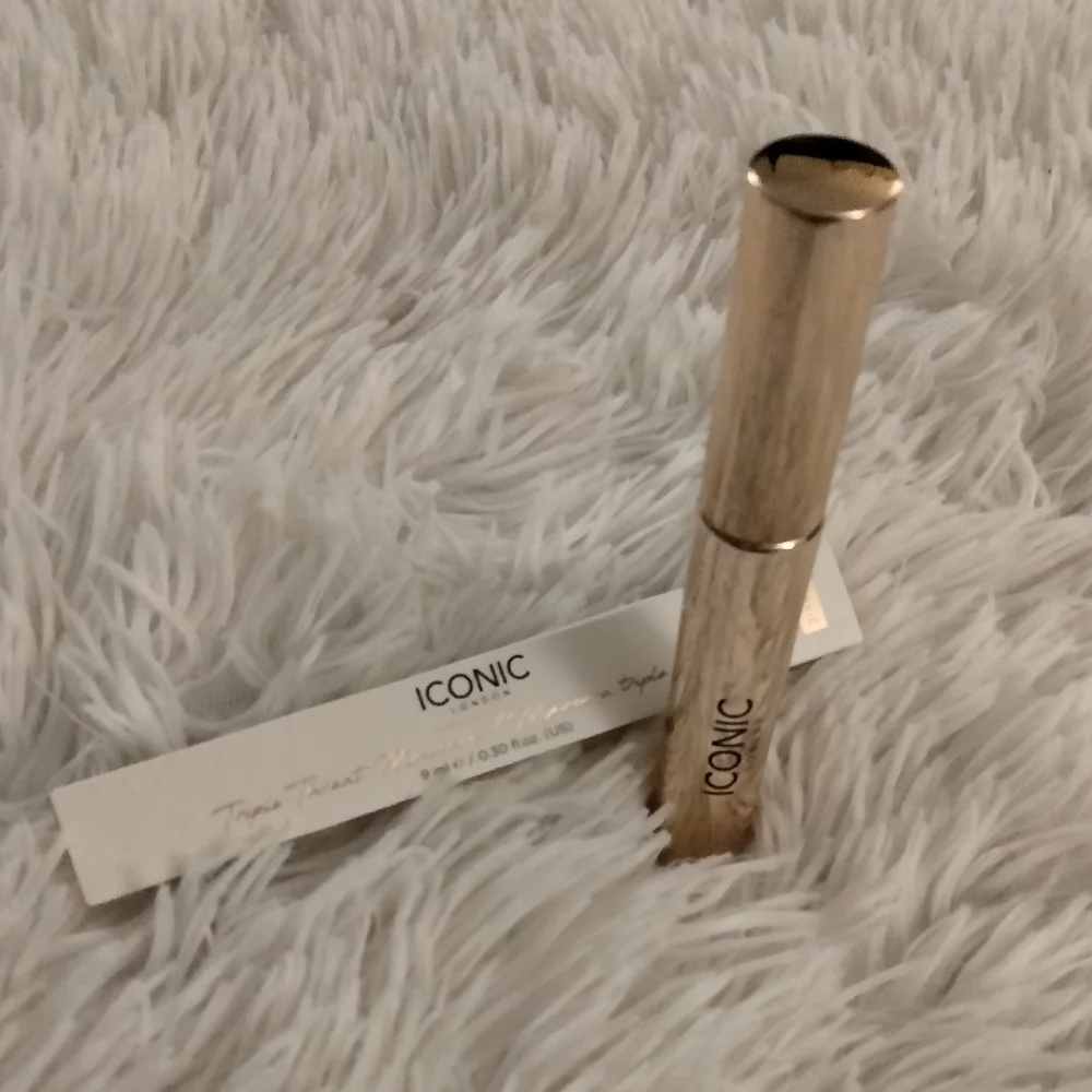 🆕 Iconic London Triple Threat Mascara